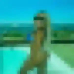 Photo privée de Roxane, 36 ans à Sainte-Reine-de-Bretagne - rencontre coquine
