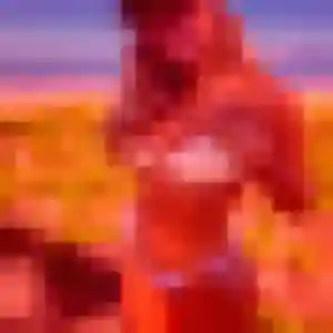 Charlotte (30 ans) à Sainte-Suzanne-et-Chammes propose un plan cul ce soir