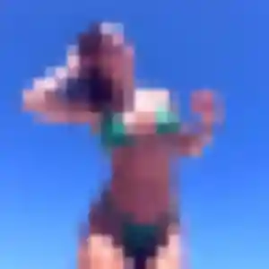 Rencontre Magali, 23 ans à Sainte-Suzanne-et-Chammes en privé