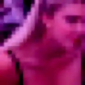 Flore, 25 ans, en ligne à Salins-Fontaine pour un plan cul