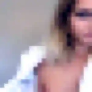 Contacte Sasha, 29 ans à Salins-Fontaine en privé