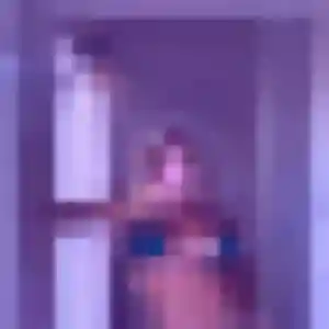 Sexy Violette, 23 ans à Salles-sur-Mer - voir sa photo