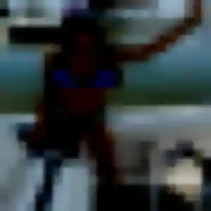 Tania, 34 ans, disponible à Samognat pour un plan cul