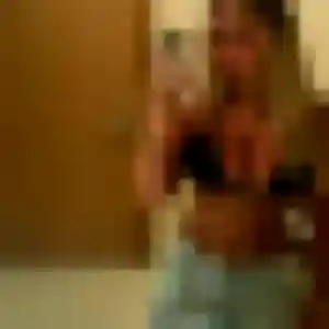 Ninon de Sancoins, 34 ans - plan cul discret