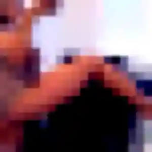 Louna de Sansac-de-Marmiesse, 23 ans - plan cul discret