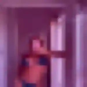 Bernadette, femme de 26 ans propose plan cul à Santec
