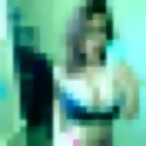 Découvre Lea, 26 ans à Sarcey en privé