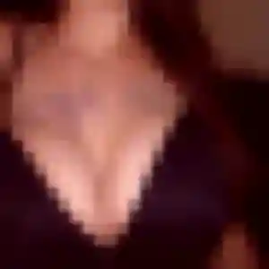 Eglantine, 26 ans, disponible à Saulieu pour un plan cul