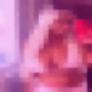 Daphne, femme de 35 ans cherche plan cul à Semur-en-Brionnais