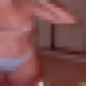 Contacte Xenia, 28 ans à Senillé-Saint-Sauveur gratuitement