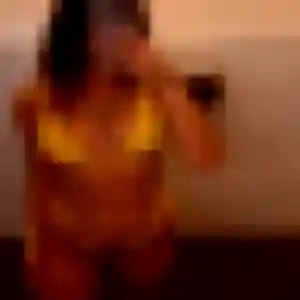 Rencontre Pauline, 29 ans à Sergines en privé