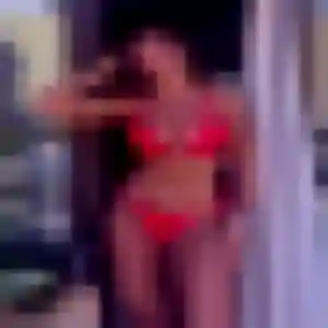 Découvre Sandrine, 34 ans à Serqueux gratuitement