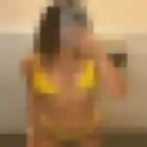 Photo exclusive de Flore, 23 ans à Sombernon - plan discret