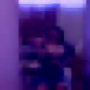 Nathalie, 33 ans, connectée à Soulgé-sur-Ouette pour une rencontre coquine