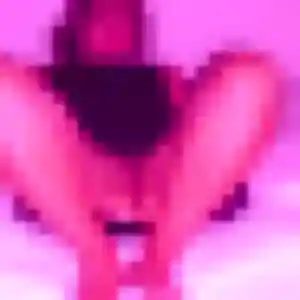 Wendy, fille de 25 ans cherche plan cul à Strazeele