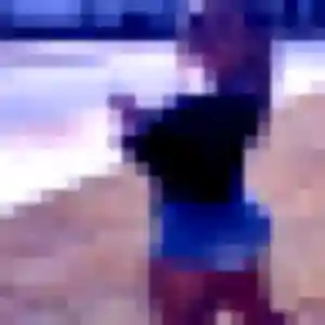 Amelie de Tallende, 26 ans - plan cul en toute liberté