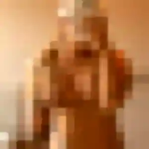 Suzanne, 28 ans, disponible à Talmont-Saint-Hilaire pour une rencontre coquine