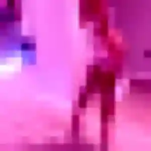 Photo de Anne à Taulignan (23 ans) - plan cul discret