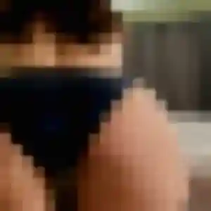 Katia, 43 ans, en ligne à Terminiers pour une rencontre coquine