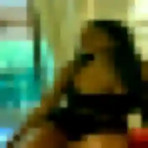 plan cul à Théoule-sur-Mer : profil de Soizic, 42 ans - accès libre