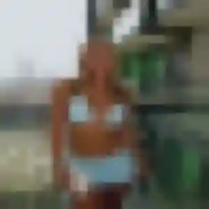 Rencontre Djamila, 29 ans à Toulon-sur-Allier gratuitement
