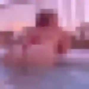 Charline, fille de 31 ans cherche plan cul à Tourville-la-Rivière