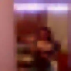 Photo de Eugenie à Tréglamus (38 ans) - plan cul anonyme
