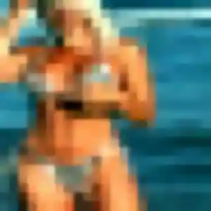 Daphne, 43 ans, connectée à Treis-Sants-en-Ouche pour un plan cul