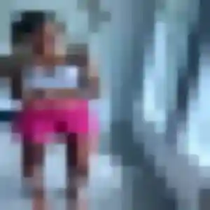 Photo sexy de Viviane, 25 ans à Treis-Sants-en-Ouche - rencontre sans lendemain