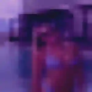 Photo de Anne-Sophie à Tremblay-les-Villages (28 ans) - plan cul discret