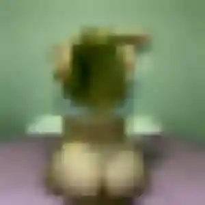 Photo de Helene à Trespoux-Rassiels (37 ans) - plan cul discret
