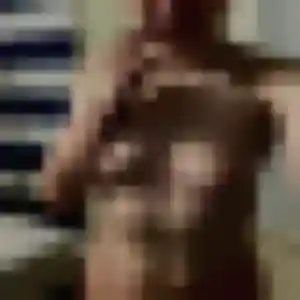Constance, 39 ans, disponible à Tréveneuc pour un plan cul