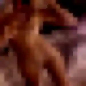 plan cul à Tuffé Val de la Chéronne : photo de Huguette, 26 ans - accès libre