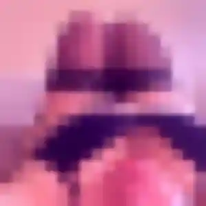 Clotilde, 22 ans, en ligne à Uckange pour un plan cul
