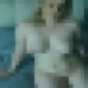 Armelle, 37 ans, disponible à Urvillers pour un plan cul
