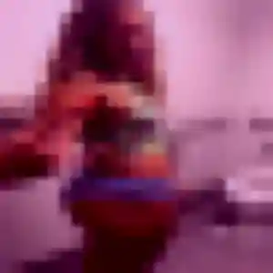 Sandrine, 31 ans, dispo pour plan cul à Vailly