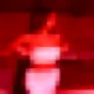 Thais, 26 ans, connectée à Val-d'Usiers pour une rencontre coquine
