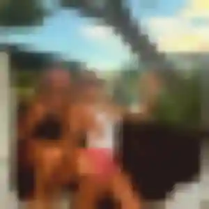 Florence, 24 ans, connectée à Valdelaume pour une rencontre coquine