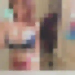 Photo de Olivia à Valeille (43 ans) - plan cul anonyme