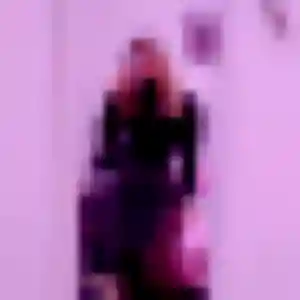 Rejoins Elsa, 31 ans à Valence gratuitement