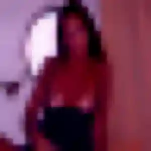 Sarah de Valence-en-Brie, 25 ans - plan cul discret
