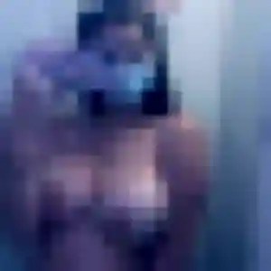 Sexy Prisca, 35 ans à Valenton - découvrir son profil