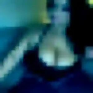 Corinne, femme de 35 ans veut plan cul à Vallans