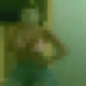 Eva (31 ans) à Vallières-les-Grandes attend une rencontre aujourd'hui