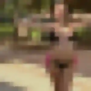 Charmante Zora, 25 ans à Valravillon - voir sa photo