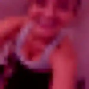 Prune (26 ans) à Vals-les-Bains propose une rencontre maintenant