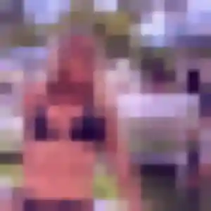 Geraldine, femme de 24 ans propose plan cul à Vannes-sur-Cosson