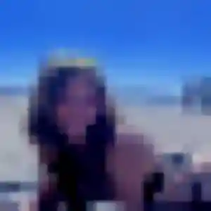 Antoinette (23 ans) à Vannes propose une rencontre ce soir