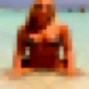 Photo privée de Flore, 25 ans à Vanves - plan discret
