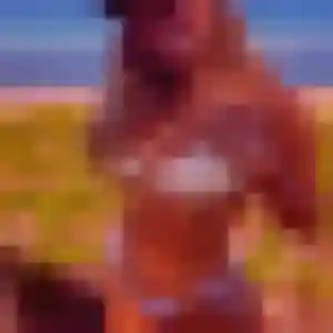 Beatrice, femme de 23 ans cherche plan cul à Varces-Allières-et-Risset